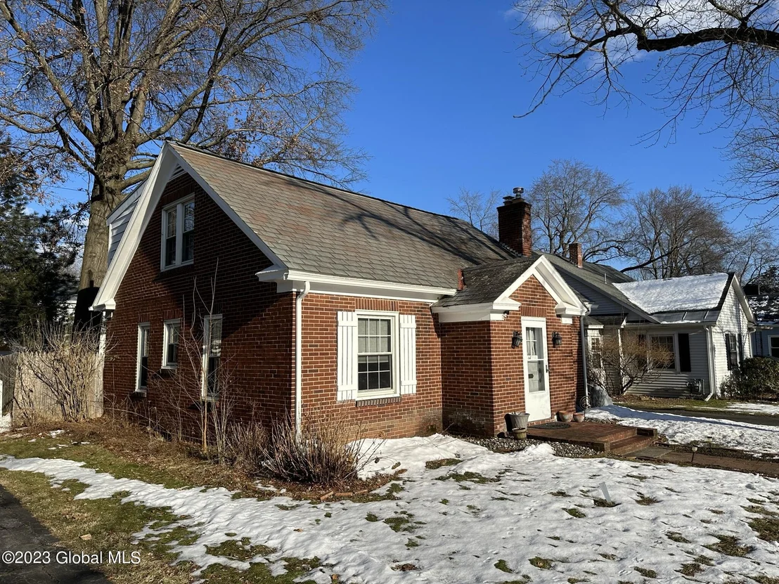 Photo of 14 Berncliff Avenue