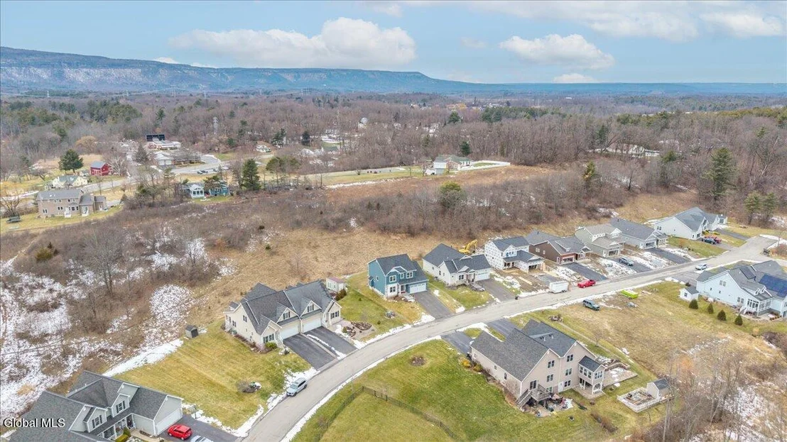 Photo of 10 Quail Run