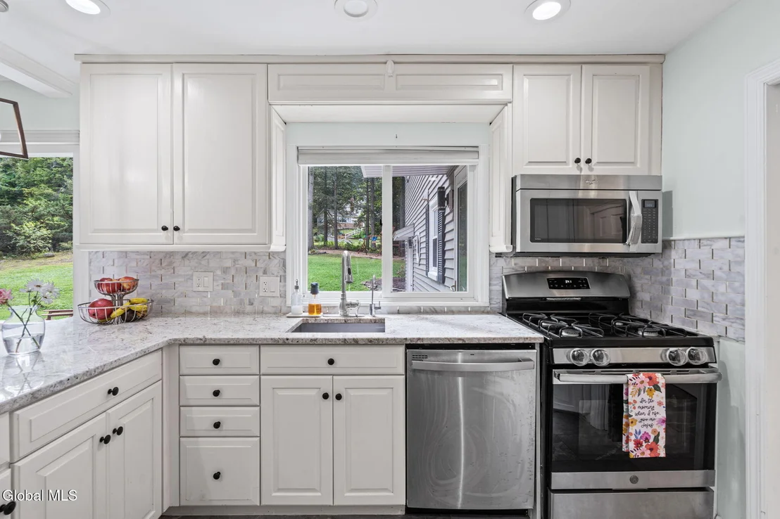 Photo of 2279 Pine Ridge Road