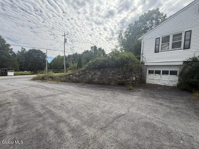 Photo of 4866 Route 9N