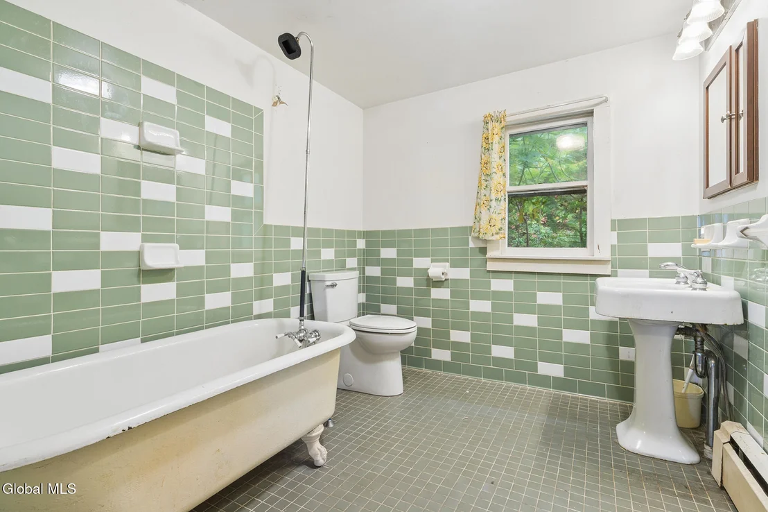 Photo of 157 Neville Road