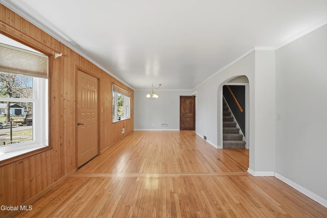 Photo of 138 Birchwood Drive