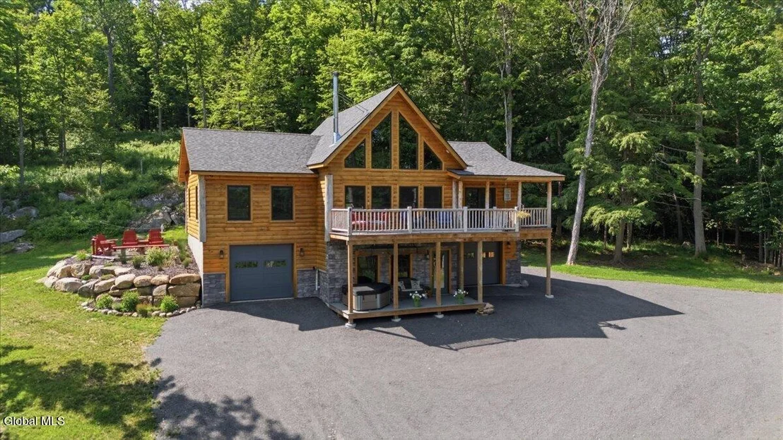 Photo of 1482 Tupper Road