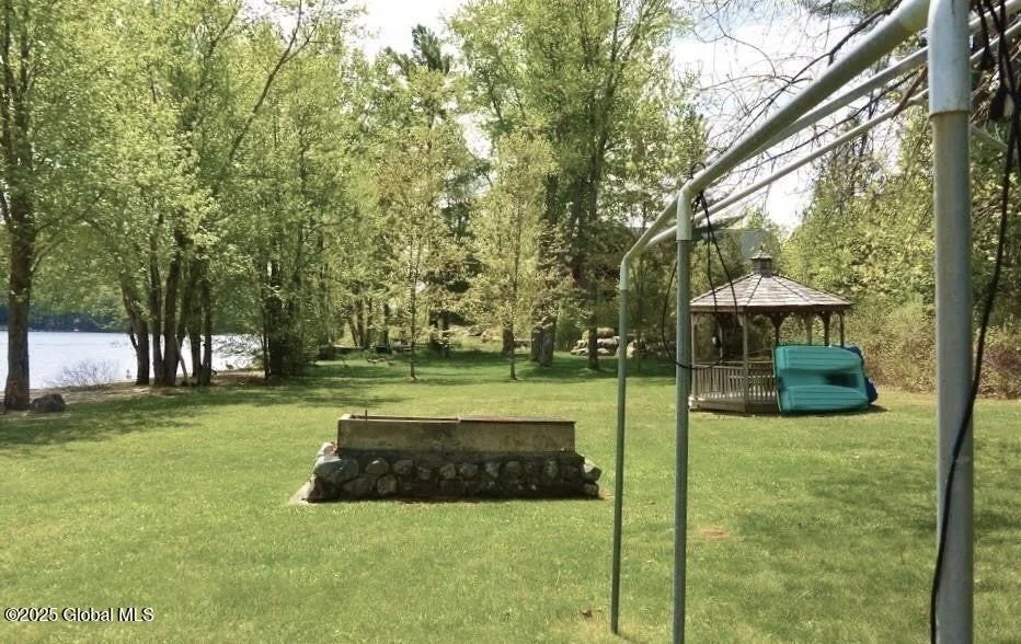 Photo of 19 Pointe Drive
