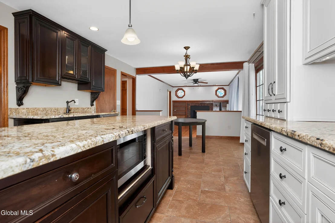 Photo of 655 Salvia Lane
