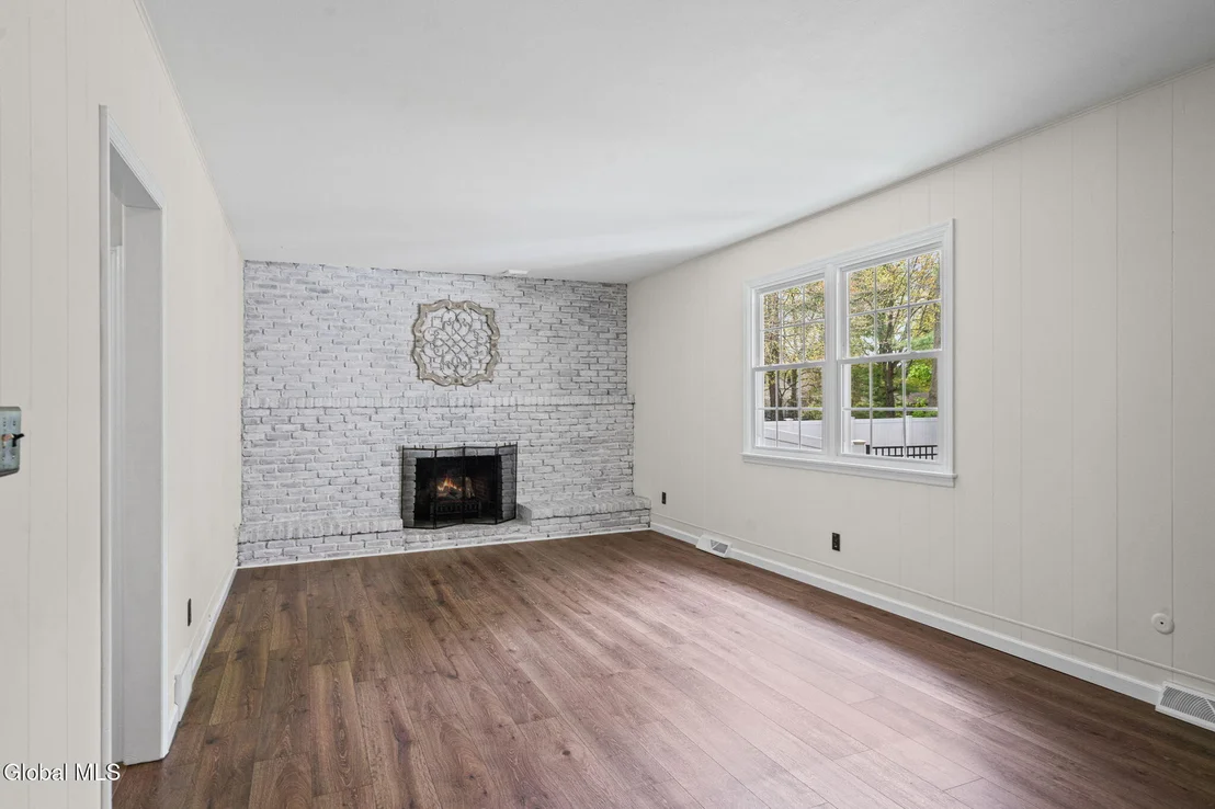Photo of 3278 Marilyn Street
