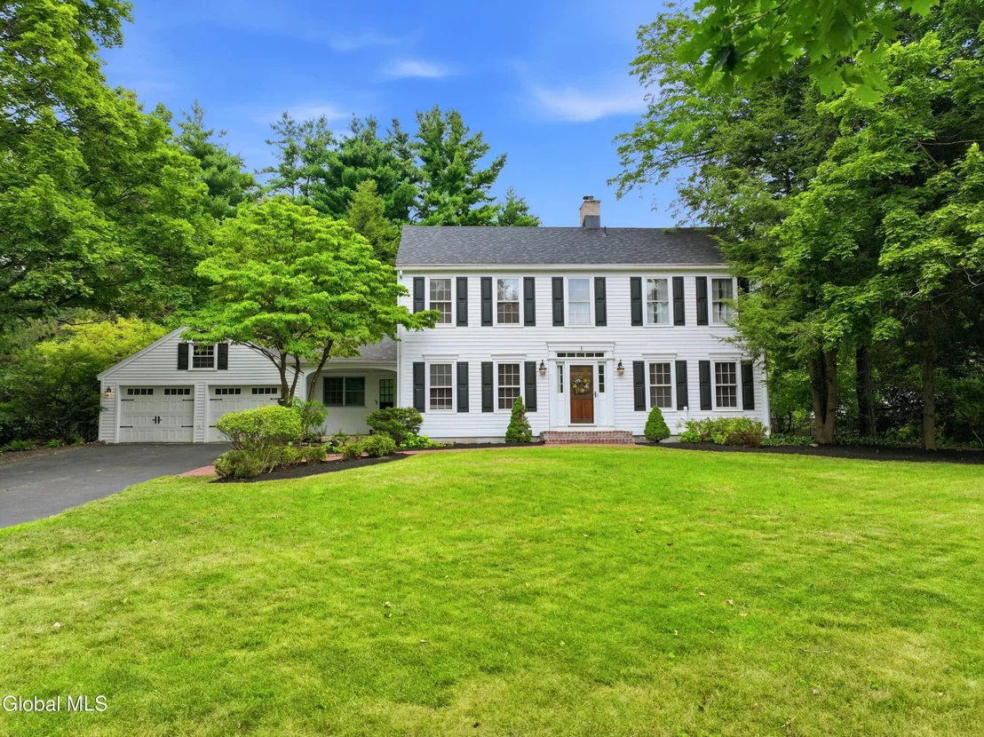 Photo of 5 Beaver Pond Road