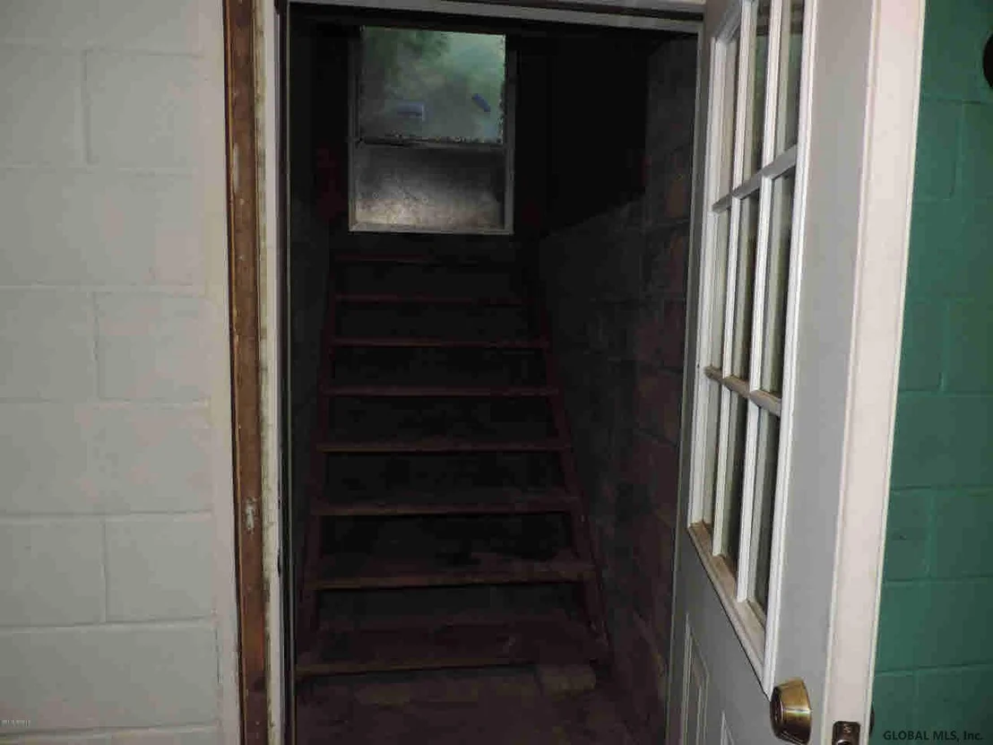 Photo of 52 Division Road