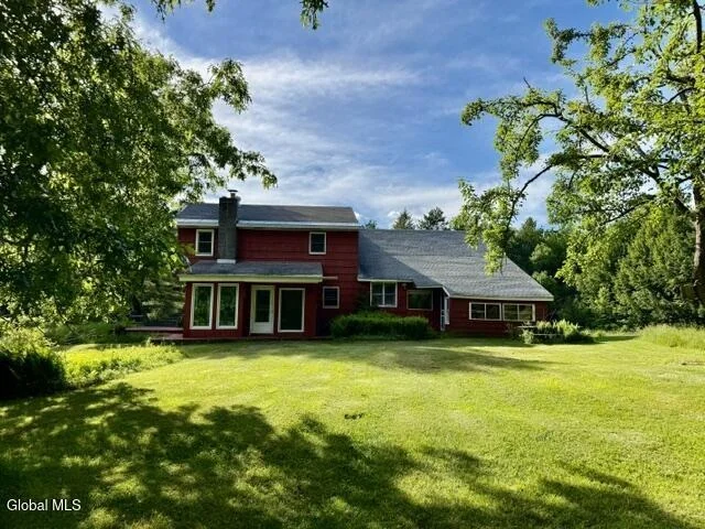 Photo of 28 Starcrest Drive