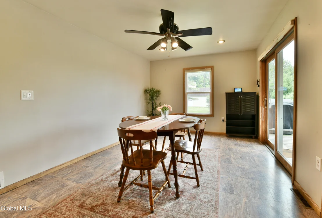 Photo of 87 Lasher Road