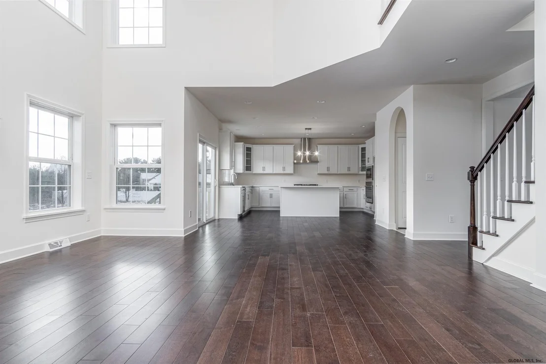 Photo of 23 PINE HOLLOW Drive