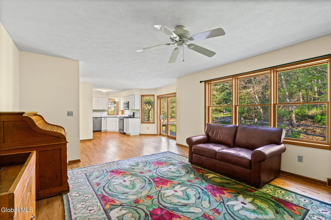 Photo of 107 Fox Run Drive