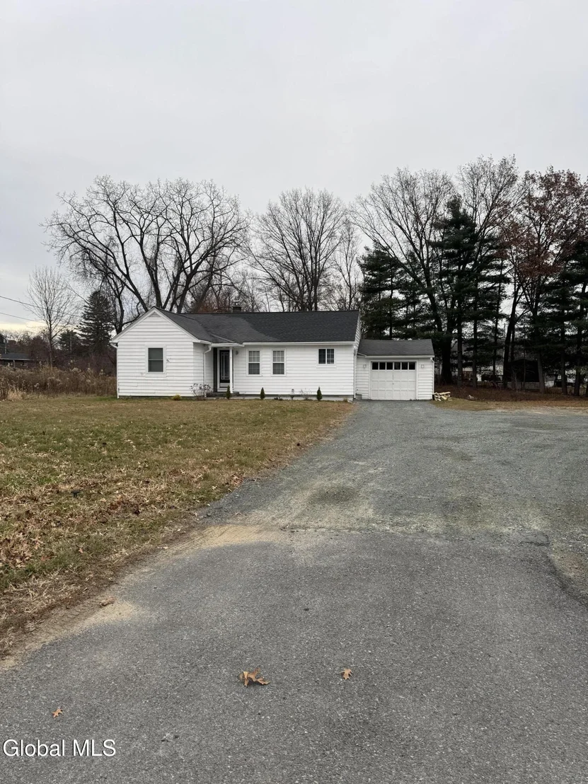 Photo of 7 Route 236