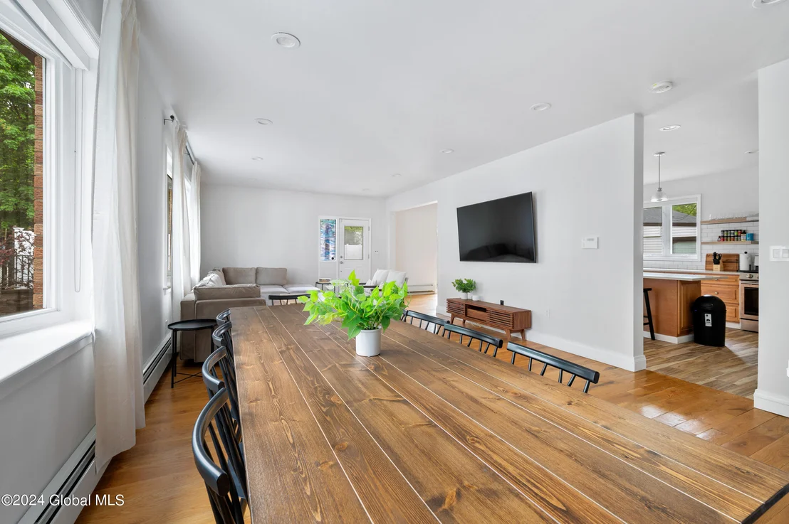 Photo of 5 Wawayanda Place