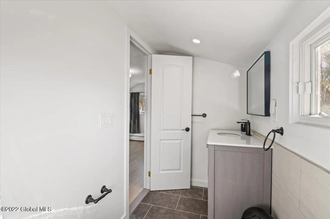 Photo of 895 Obrien Avenue