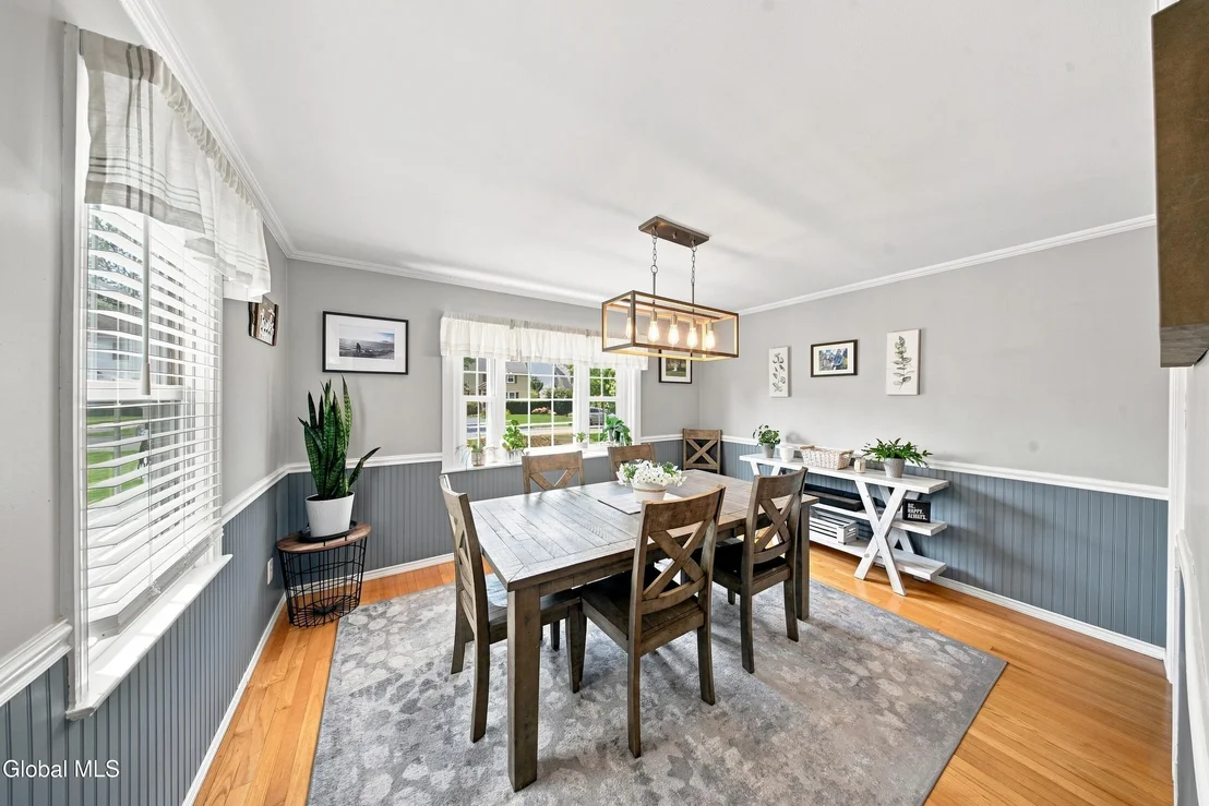 Photo of 2313 Barcelona Road