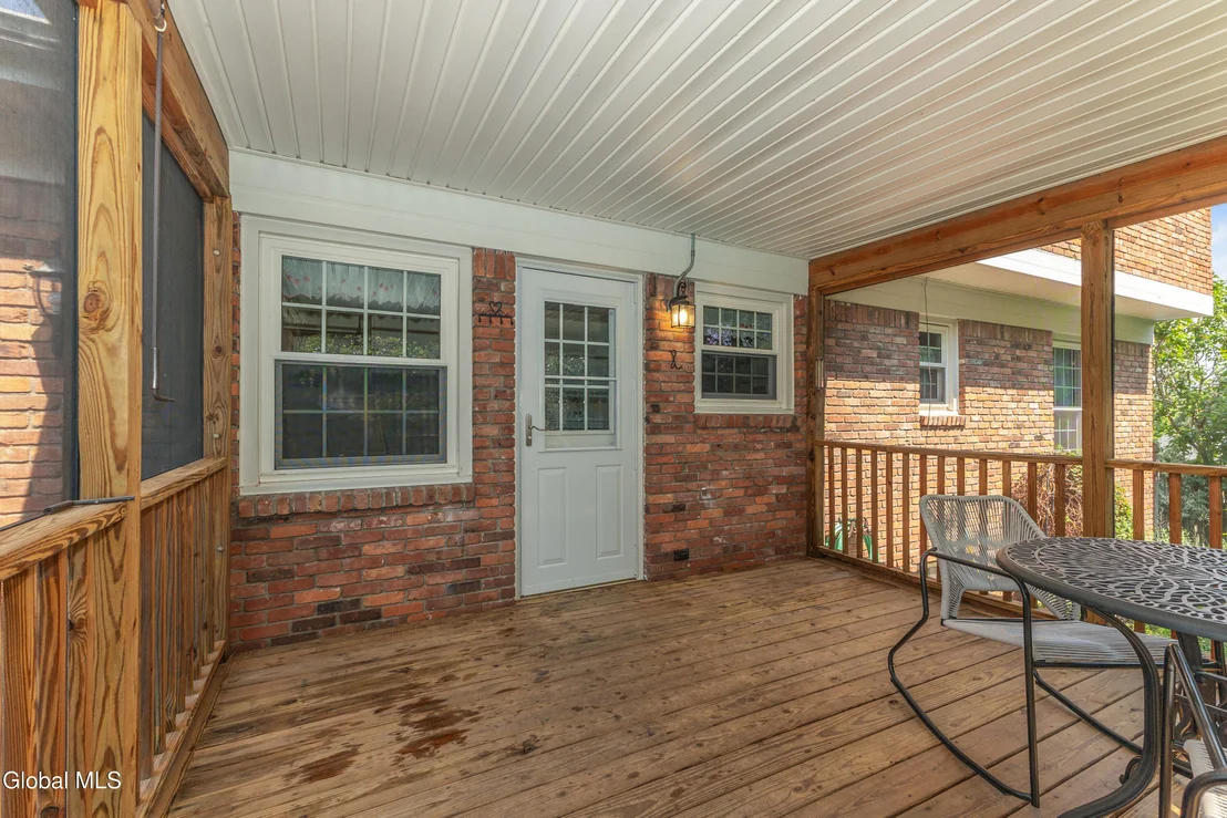 Photo of 1009 Cheyenne Road