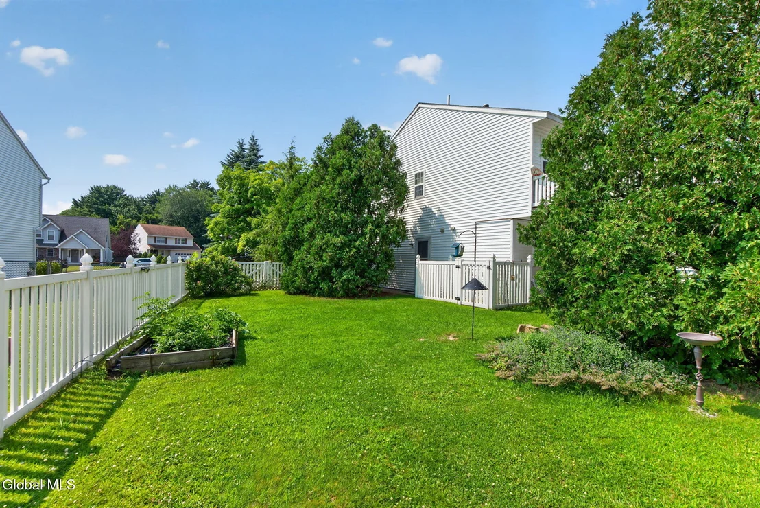 Photo of 37 Wicken Square