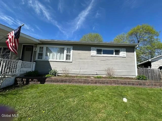 Photo of 11 Ridge Road