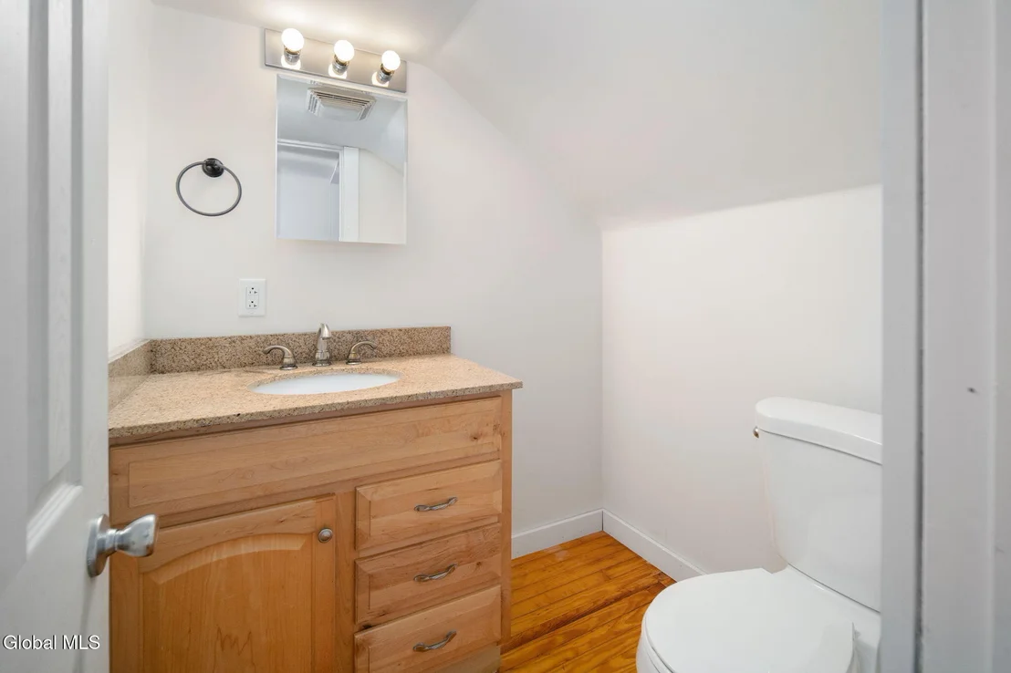 Photo of 223 Grovenors Corners Road
