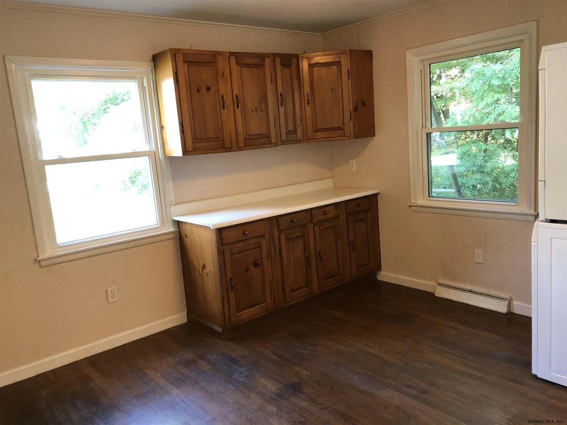 Photo of 5 MANN Drive