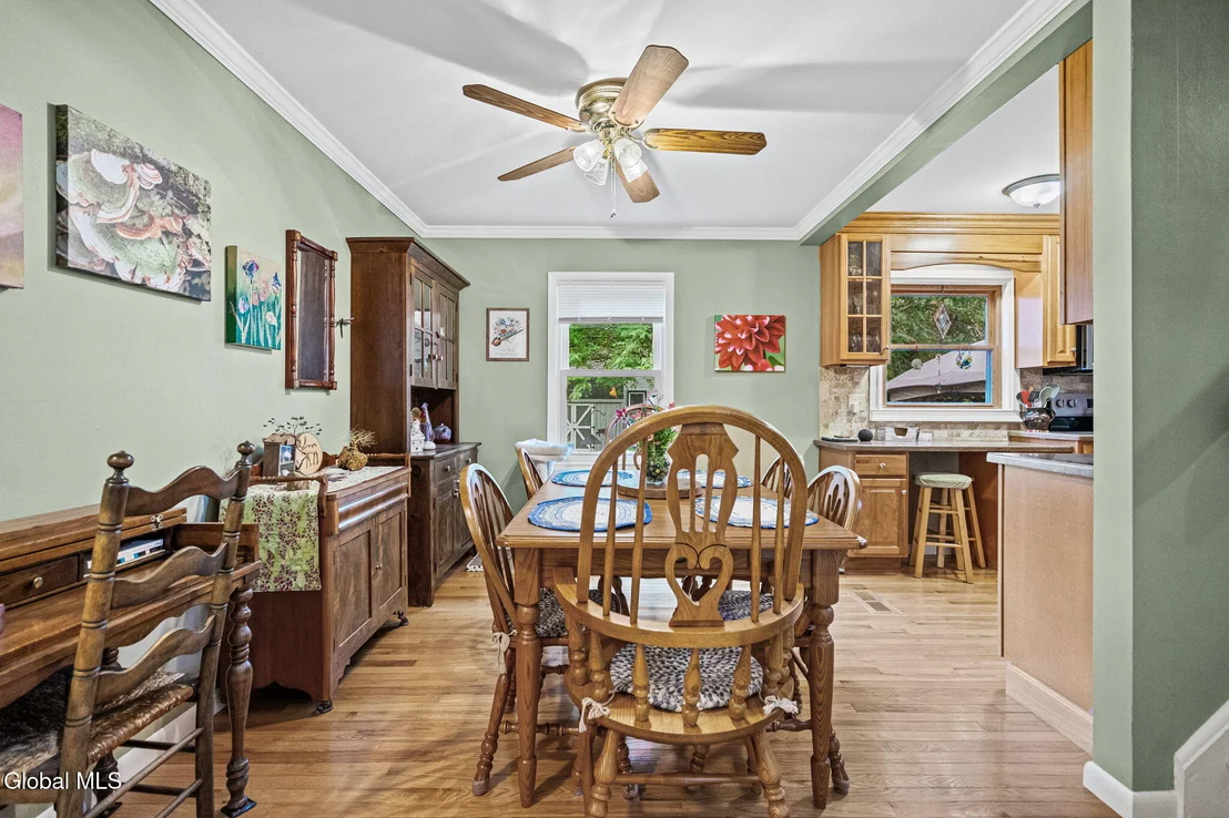 Photo of 303 Wren Street