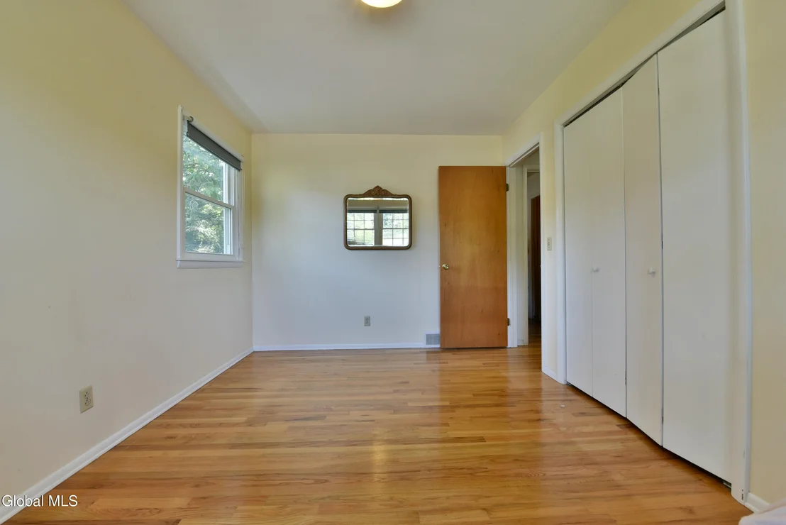 Photo of 4 Cedar Court