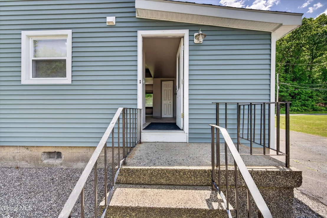 Photo of 162 Clamsteam Road