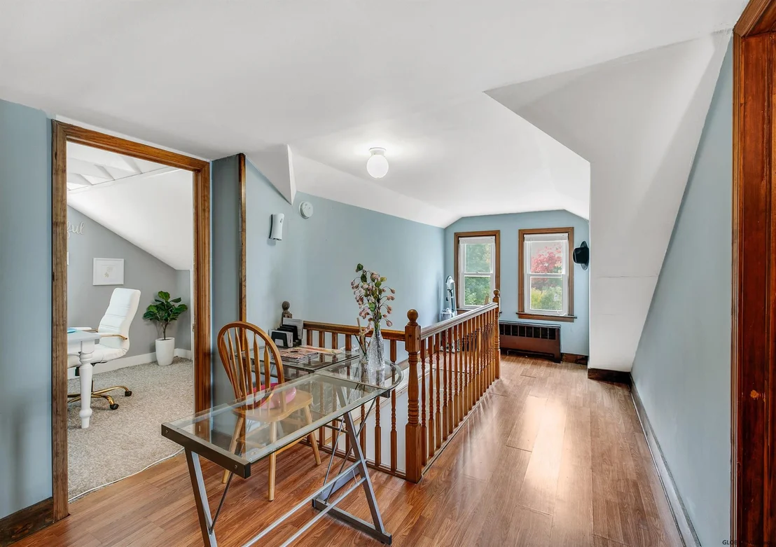 Photo of 286 BLOOMINGROVE Drive