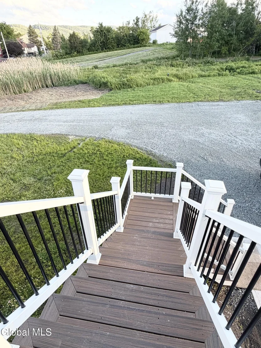 Photo of 56 Outlet Drive