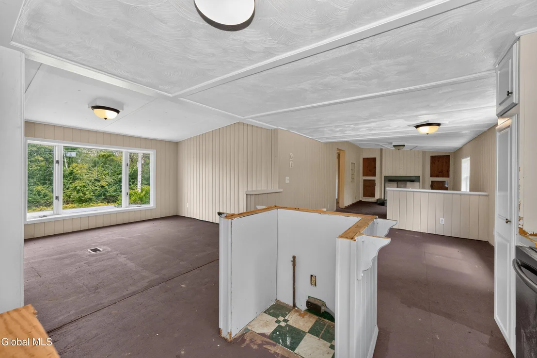 Photo of 683 Knickerbocker Road