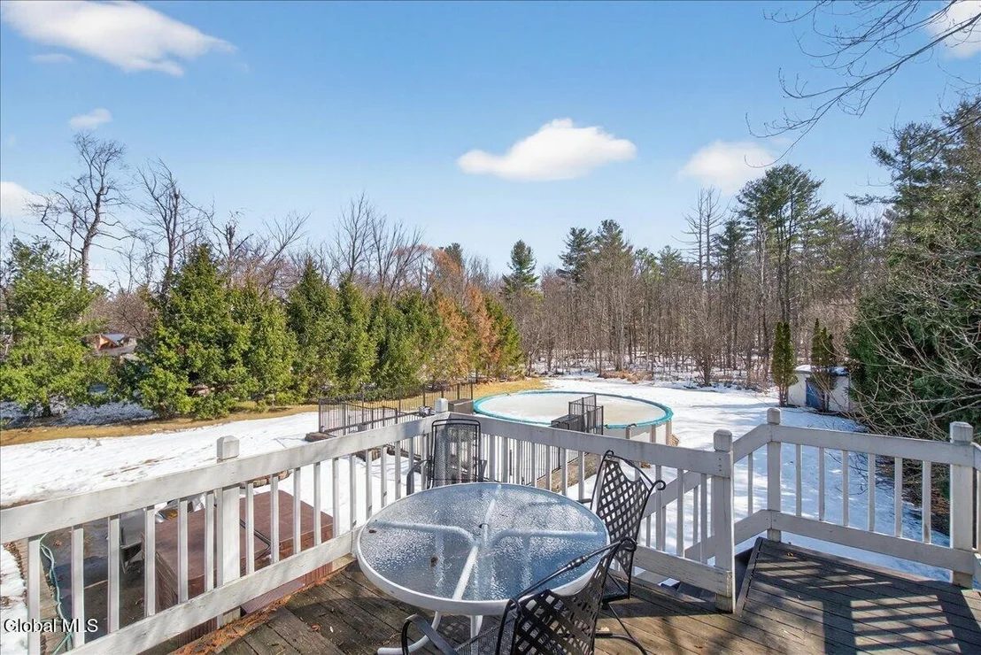 Photo of 221 Droms Road