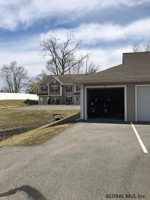 Photo of Unit 28 at 2000 CURRY Road