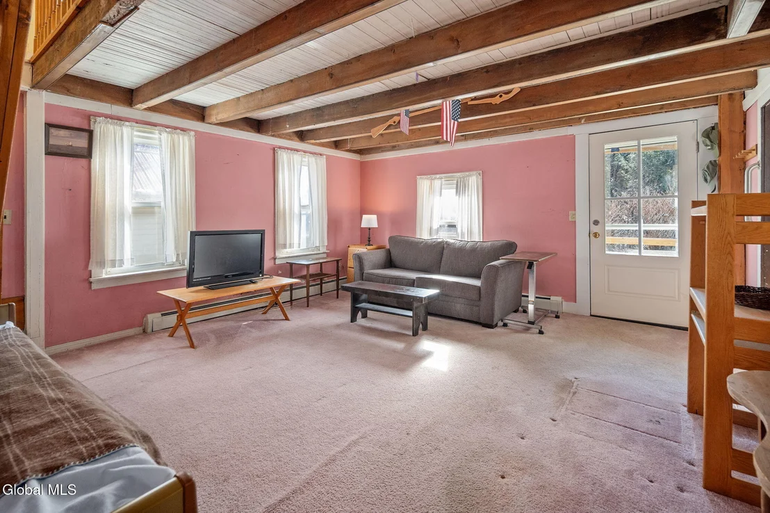 Photo of 969 Gates Hill Road