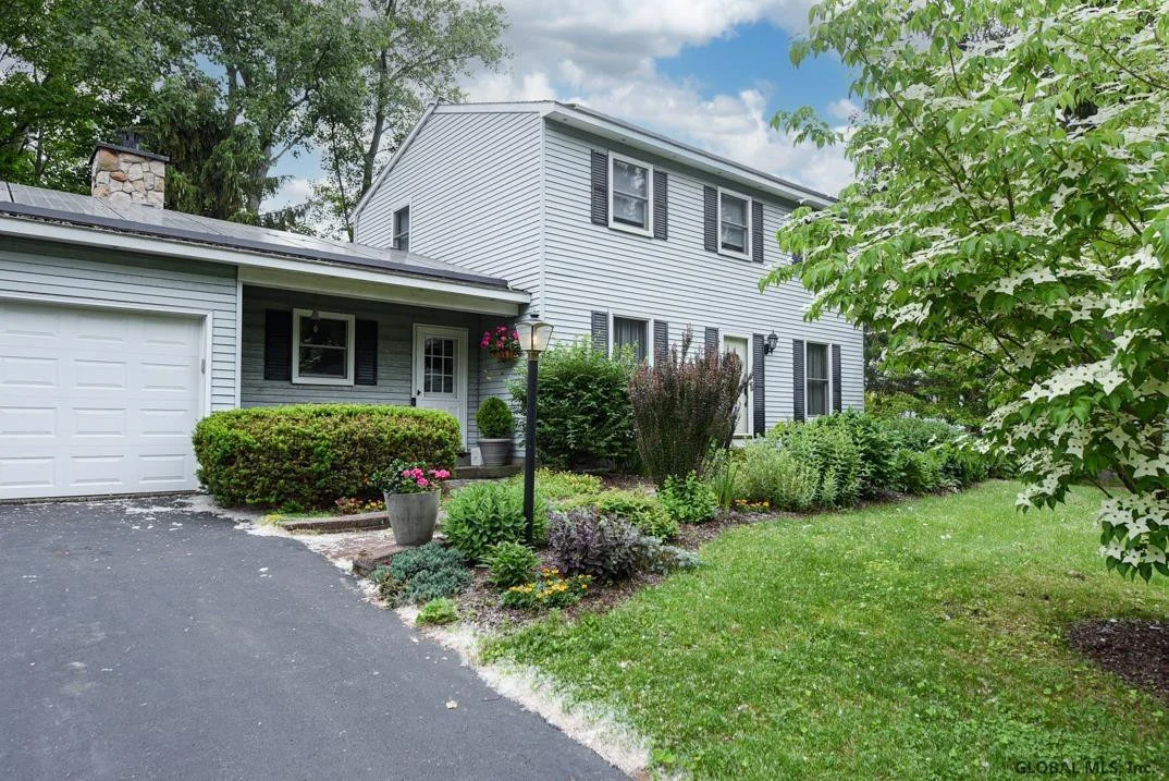 Photo of 14 MARYEA Lane