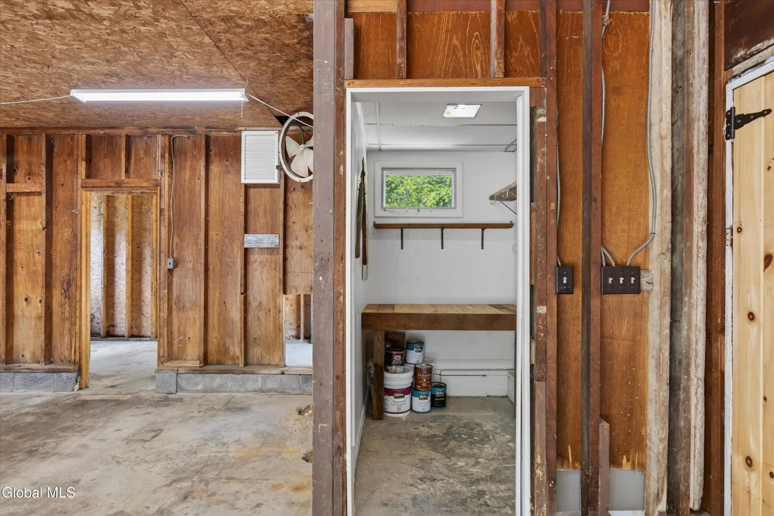Photo of 162 Clamsteam Road