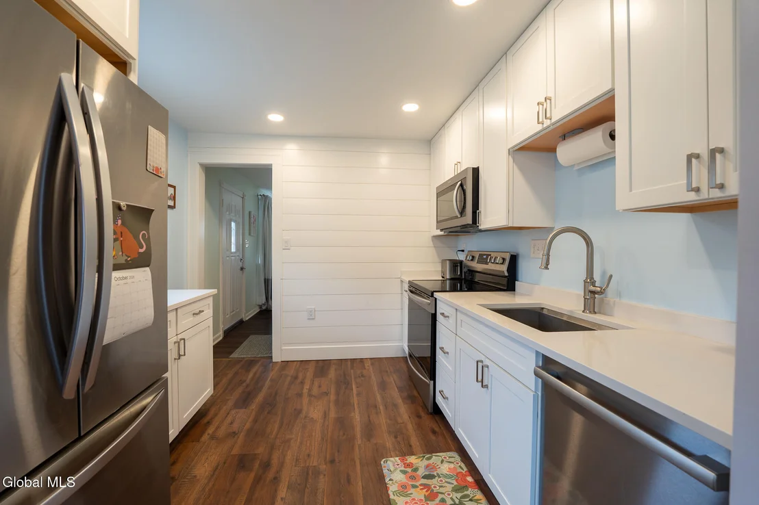 Photo of 1026 Wayne Road