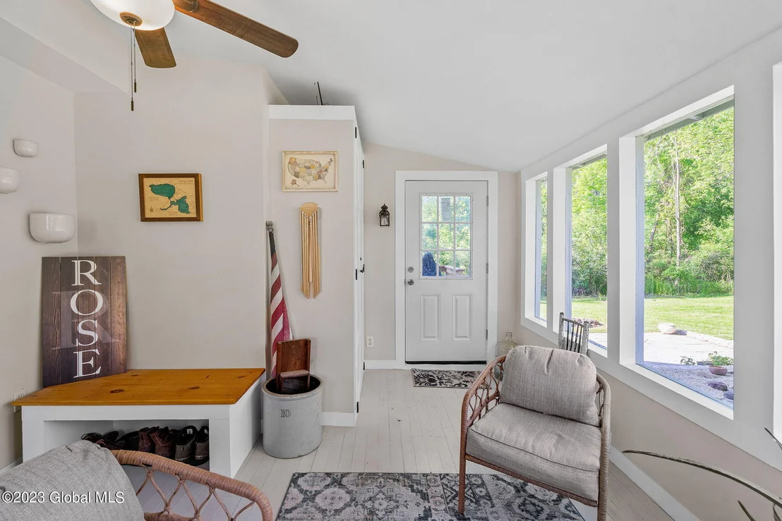 Photo of 207 Maple Avenue