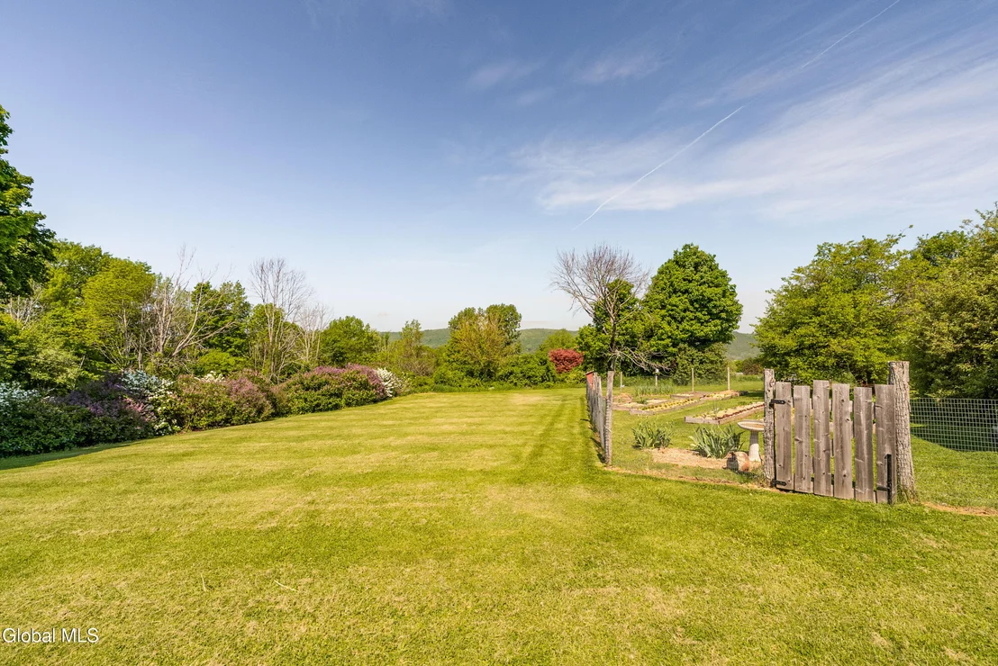Photo of 1 Breezy Hill Road