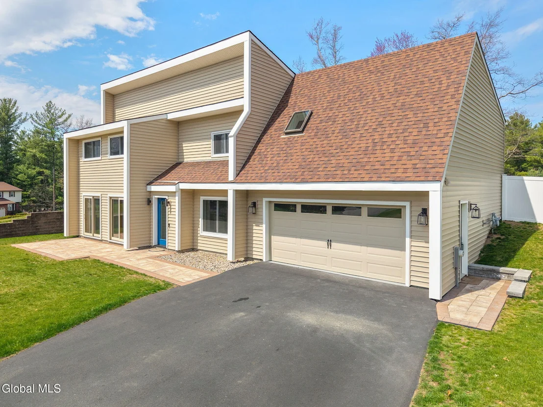 Photo of 1412 Rocco Drive