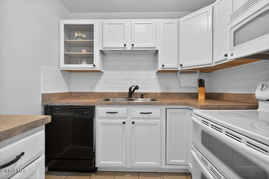 Photo of 117 Locust Park