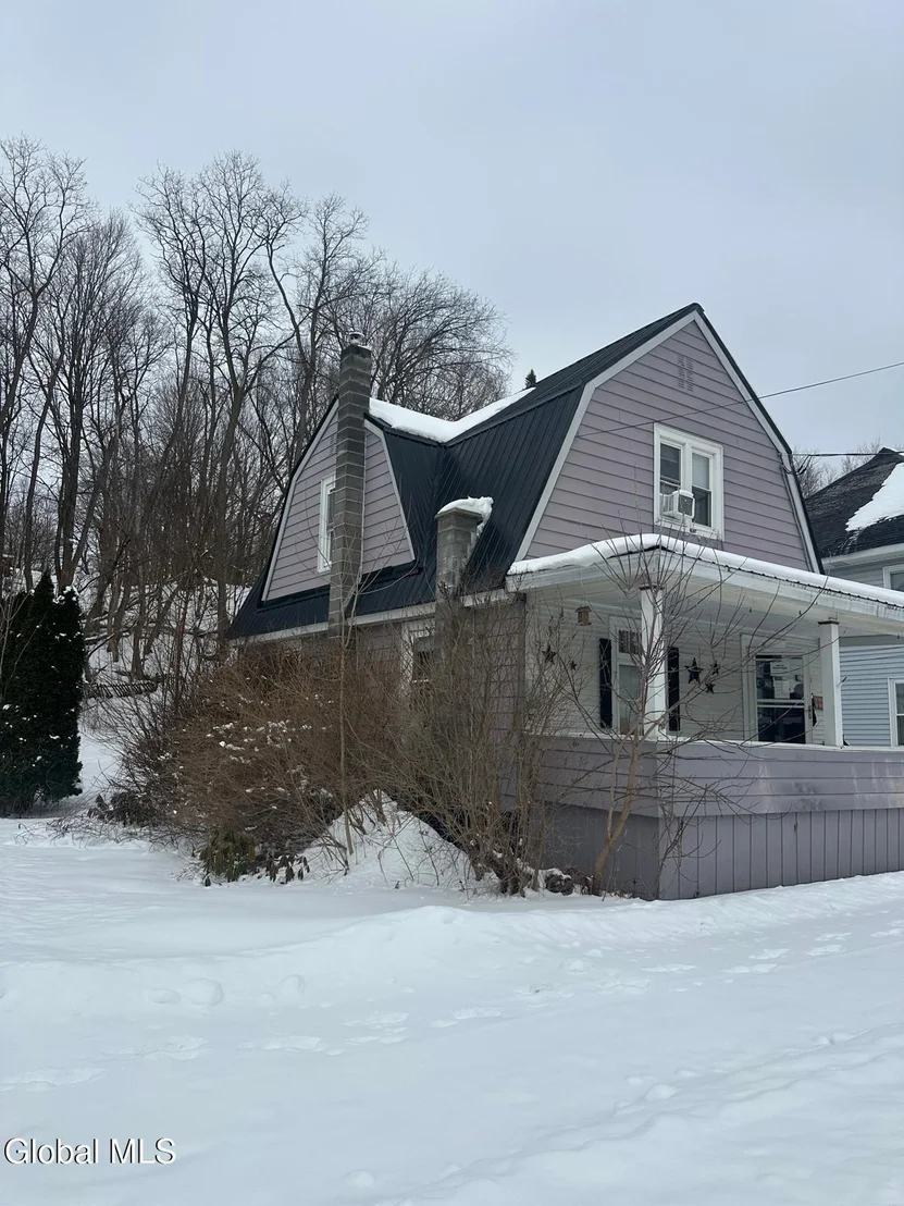 Photo of 37 Howard Avenue