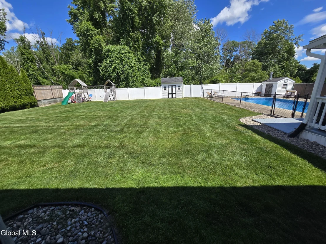 Photo of 1016 Gates Drive