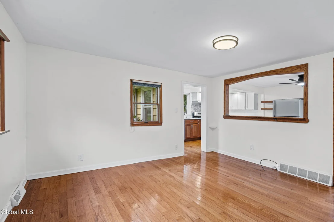 Photo of 4414 Frederick Road