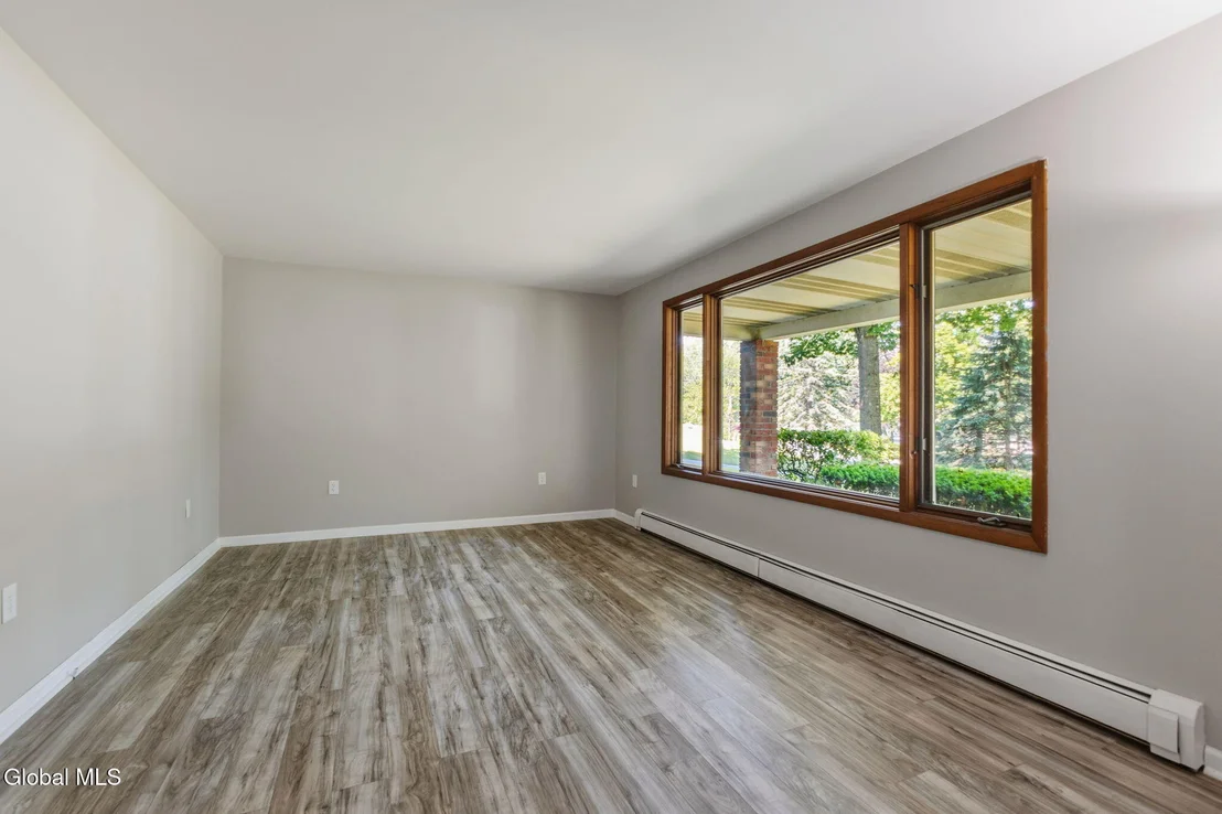 Photo of 11 Matthew Drive