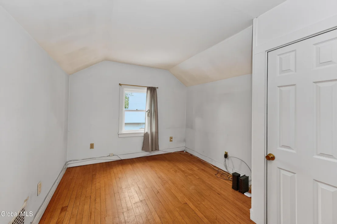 Photo of 32 Sheridan Street