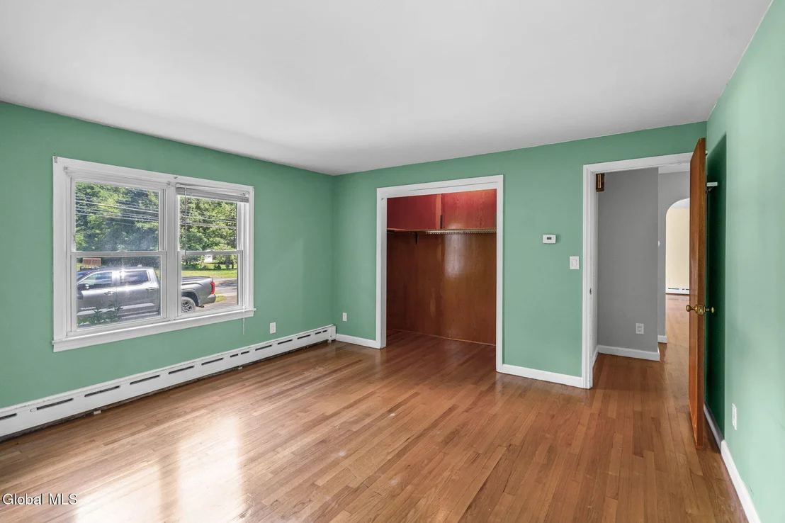 Photo of 3826 Carman Road