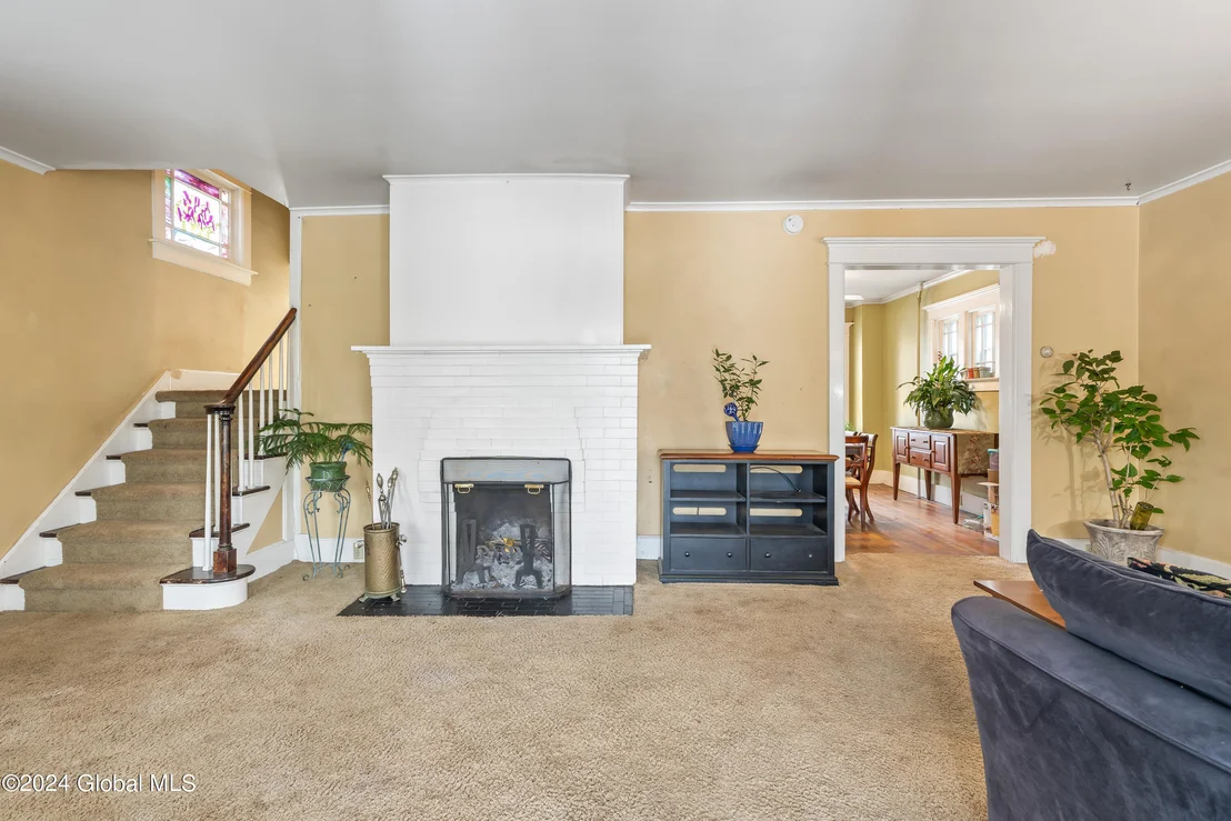 Photo of 1680 Rugby Road