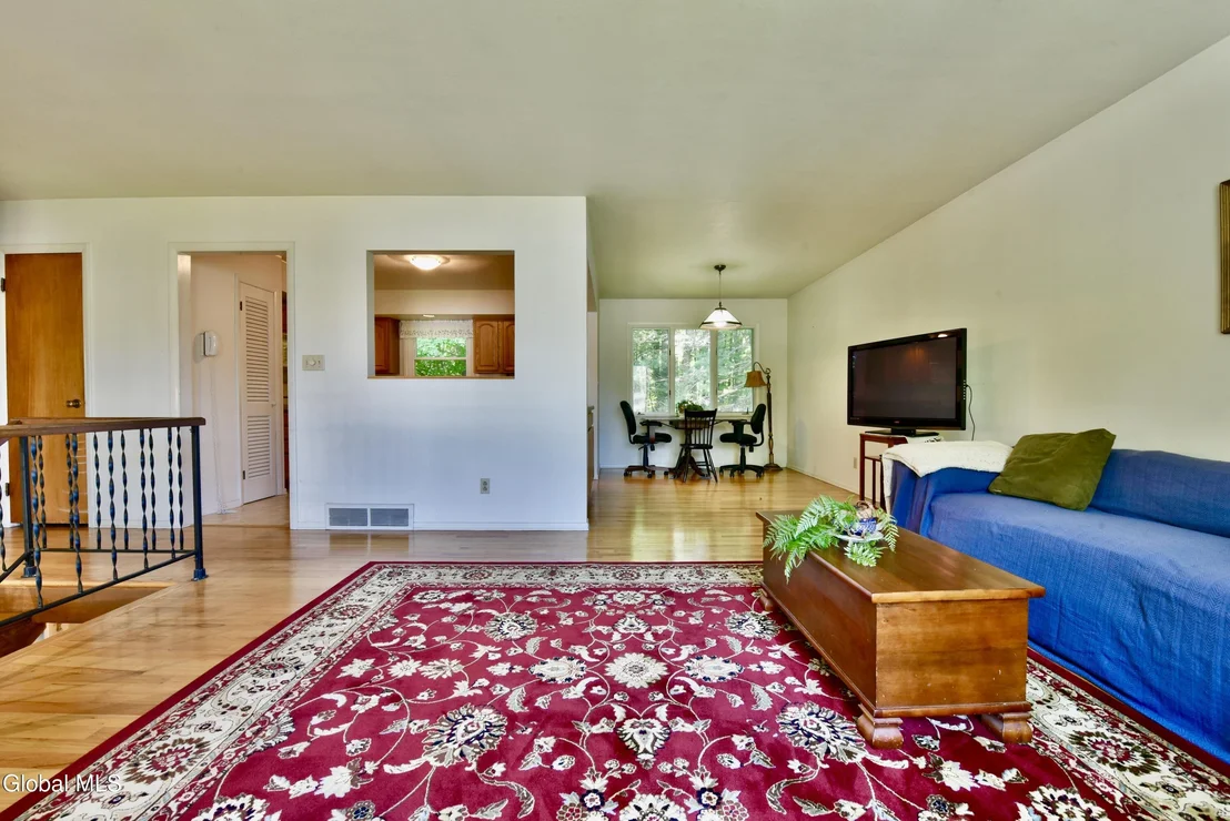 Photo of 4 Cedar Court