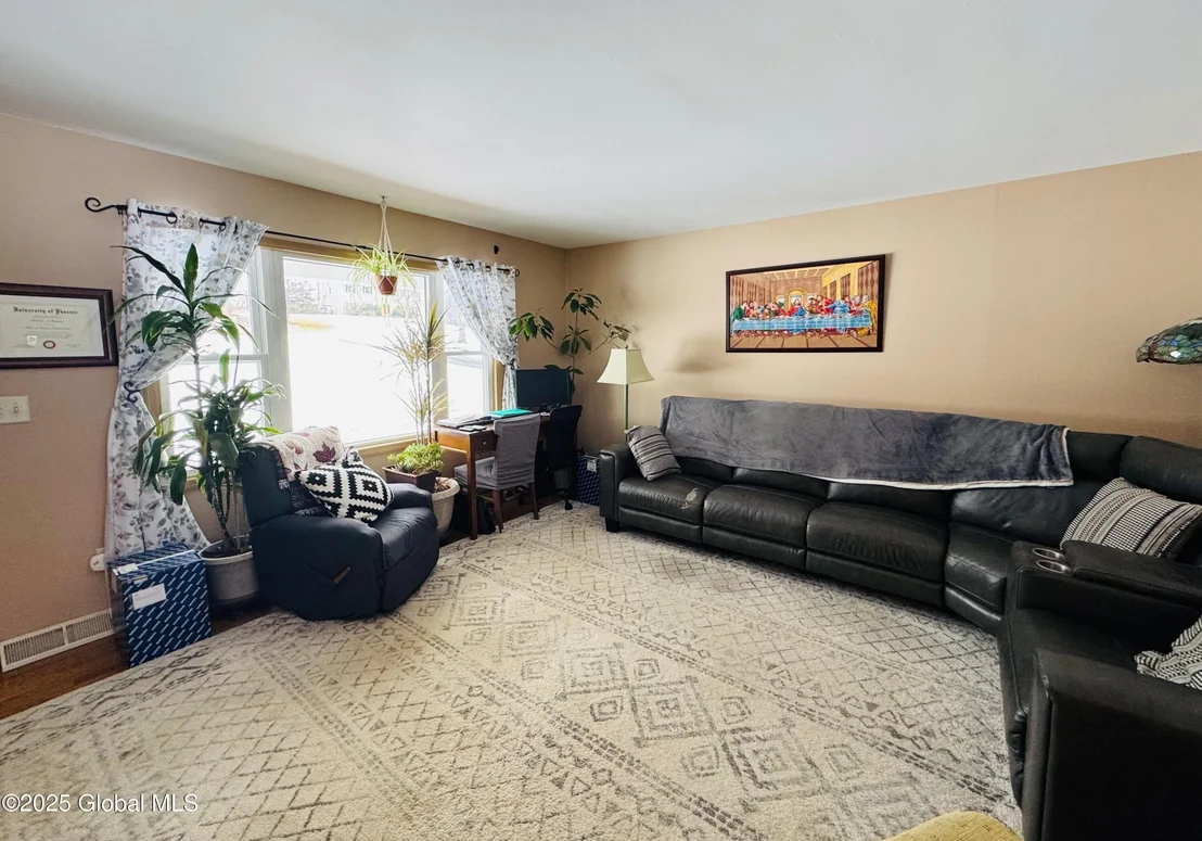 Photo of 53 Plum Tree Drive